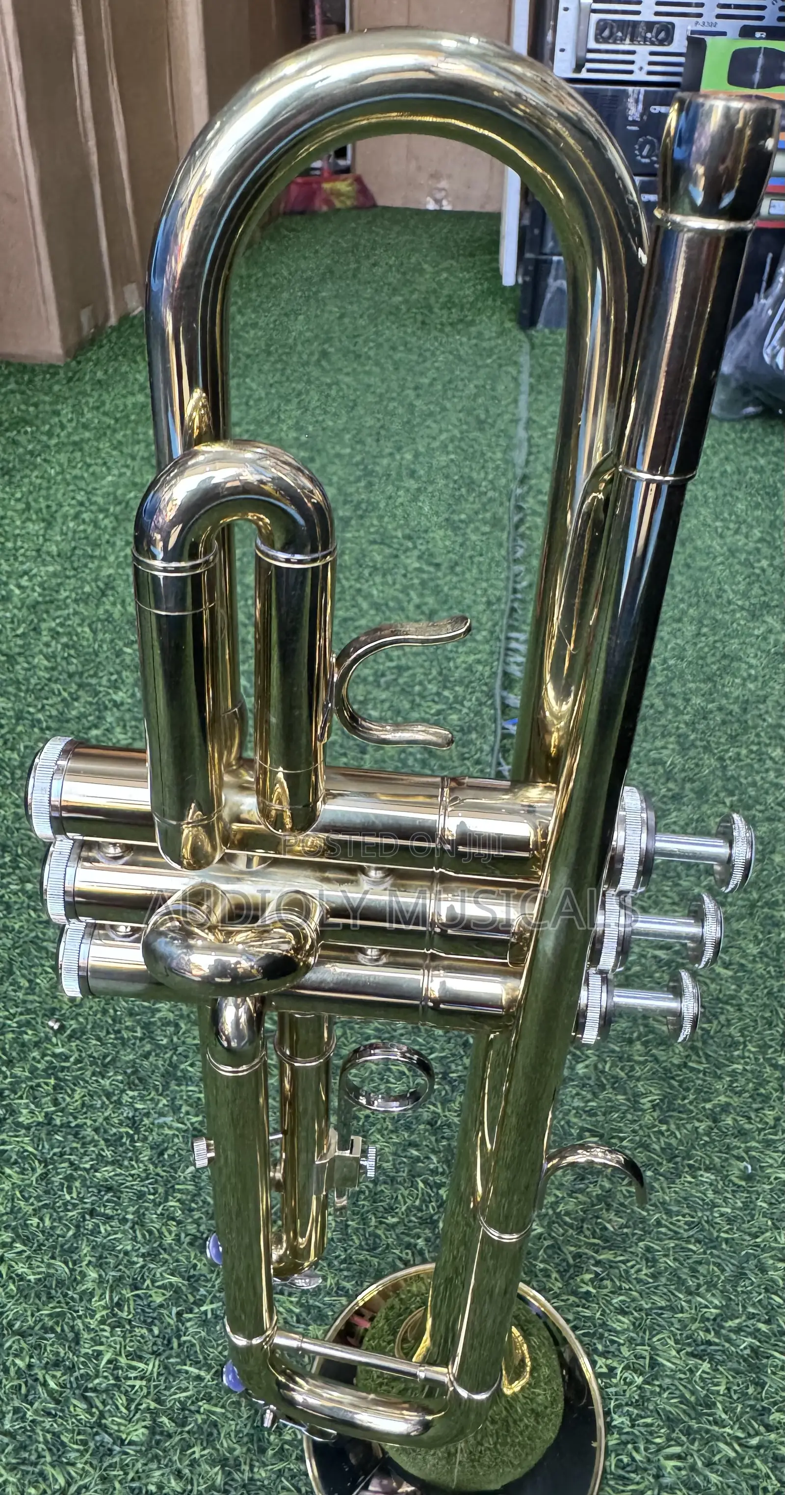 Yamaha Golden Colour Trumpet