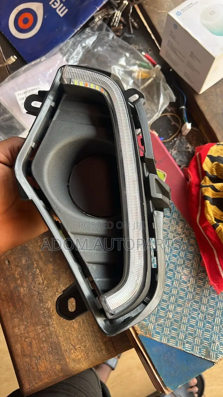 Toyota Rav4 Foglight 2019 - 2023