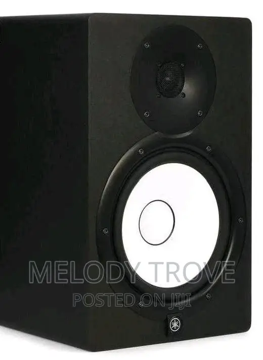 Yamaha Studio Monitors Hs8