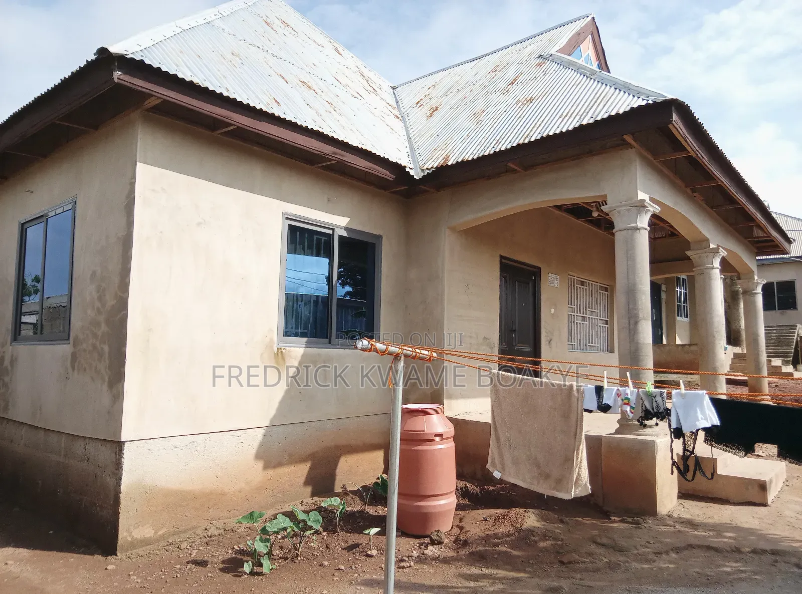 3bdrm House in 3 Bedrooms House For, Kumasi Metropolitan for sale