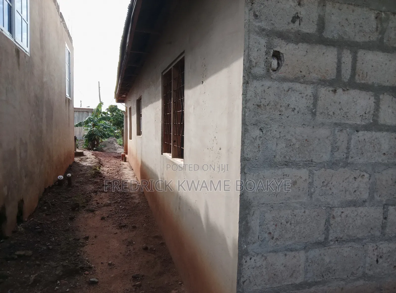 3bdrm House in 3 Bedrooms House For, Kumasi Metropolitan for sale