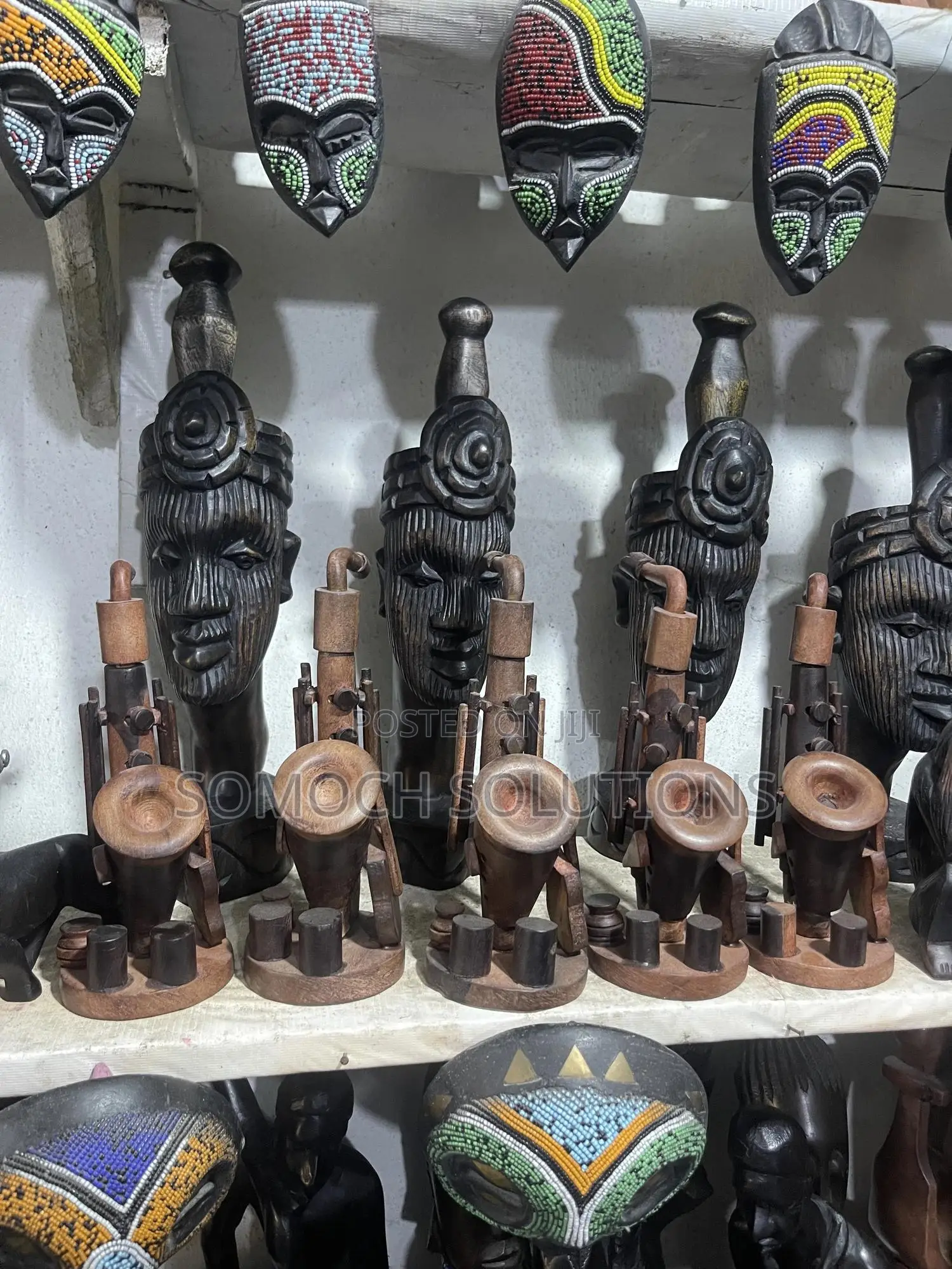 Carved Wooden Arts Sculptures Available in Different Designs