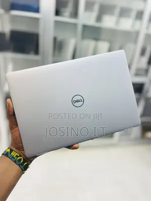 Laptop Dell Latitude 5320 32GB Intel Core I7 SSD 256GB