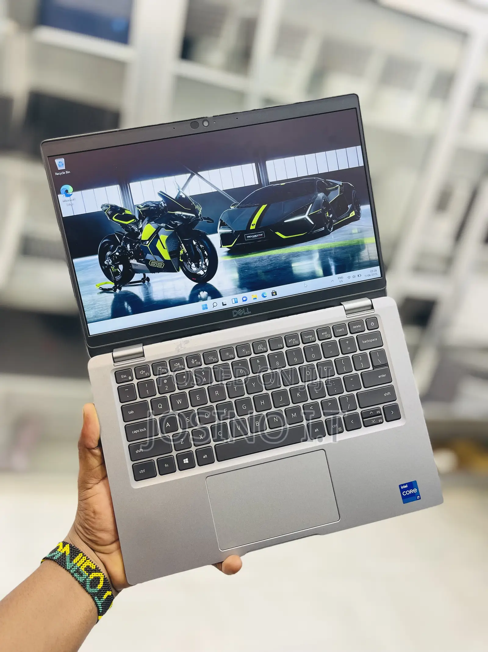 Laptop Dell Latitude 5320 32GB Intel Core I7 SSD 256GB