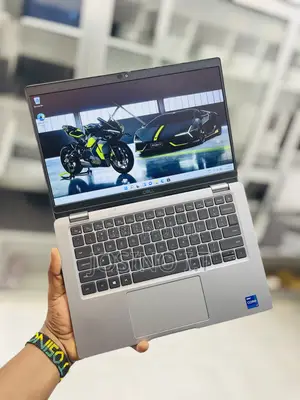 Laptop Dell Latitude 5320 32GB Intel Core I7 SSD 256GB