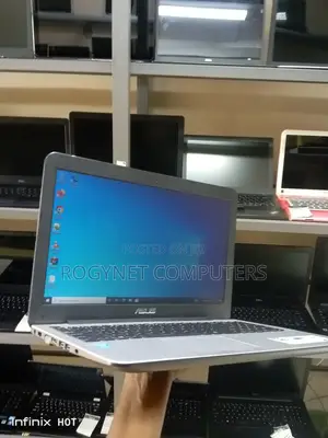 Laptop Asus X555LA 8GB Intel HDD 500GB