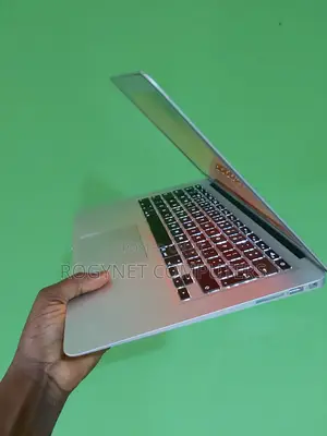 Laptop Apple MacBook Air 2015 8GB Intel Core i5 SSD 128GB