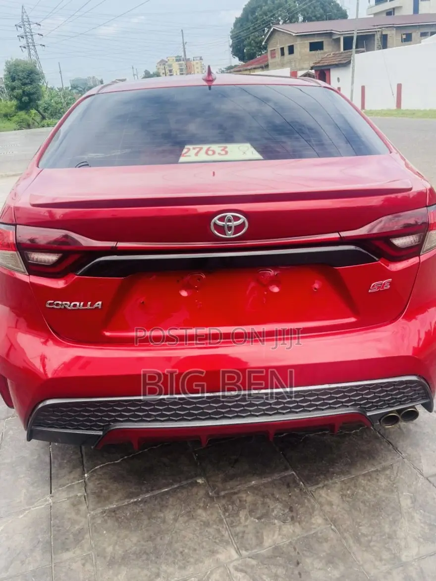 Toyota Corolla SE 2021 Burgundy