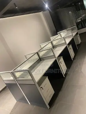 Eight Seater Desk