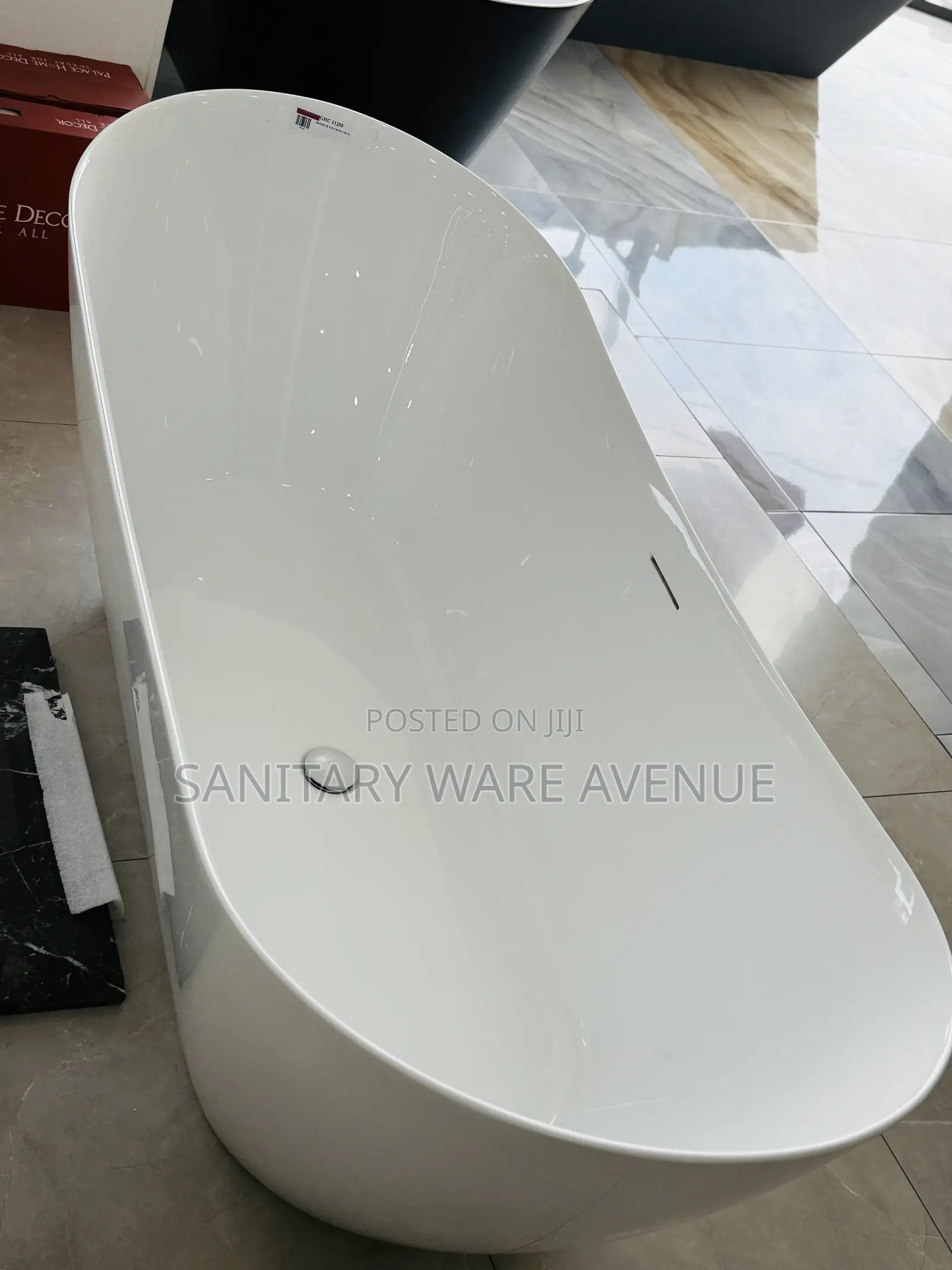 Rosy Bathtub - Durable Stand Bathtub