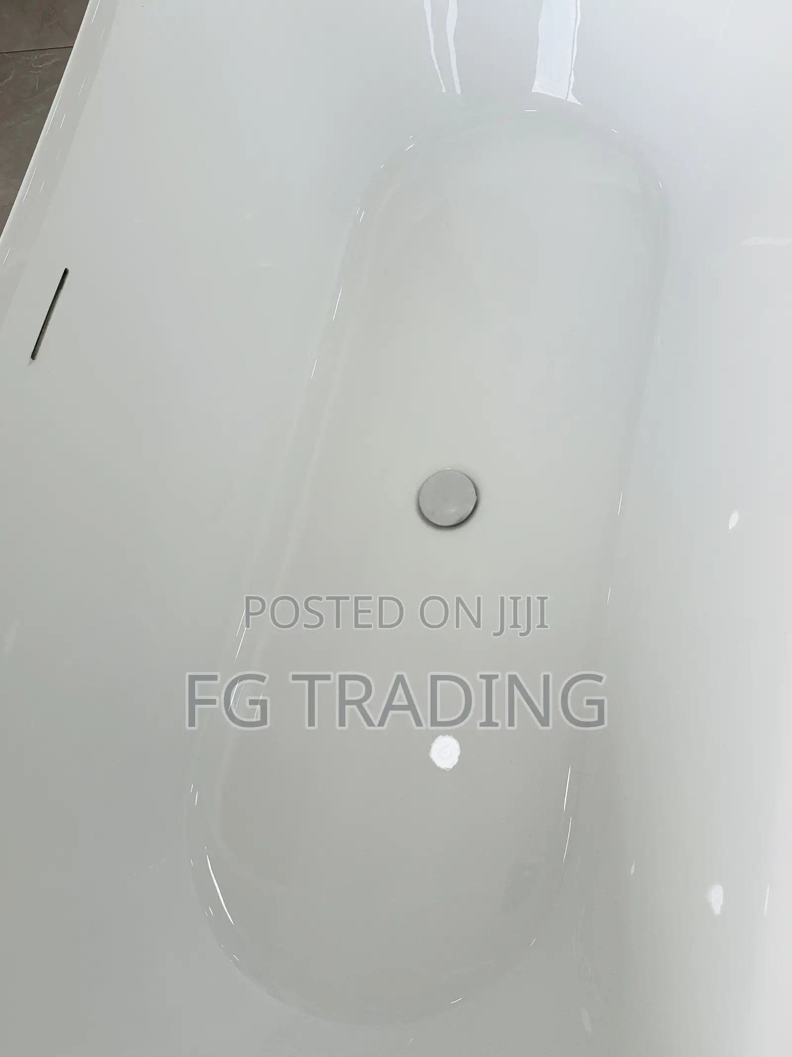Rosy Bathtub - Durable Stand Bathtub