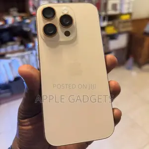 Photo - Apple iPhone 16 Pro 256 GB Gold