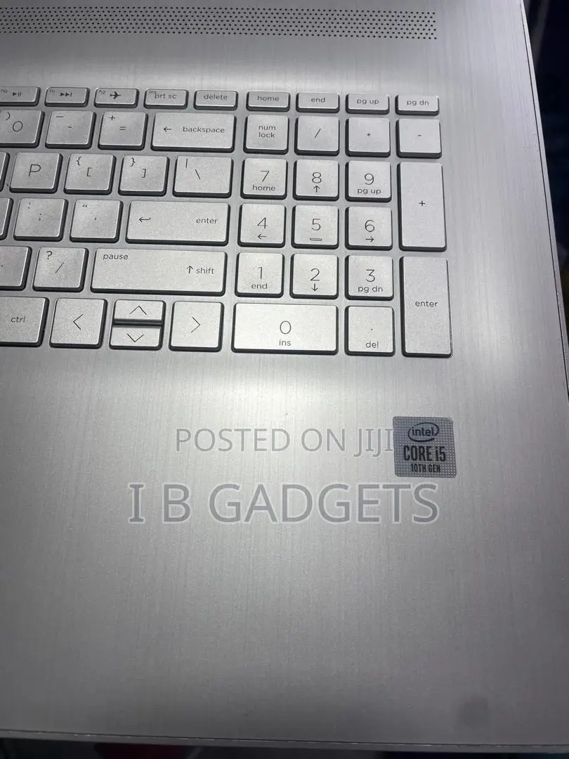 Laptop HP Pavilion 15 8GB Intel Core I5 HDD+SSD 1T