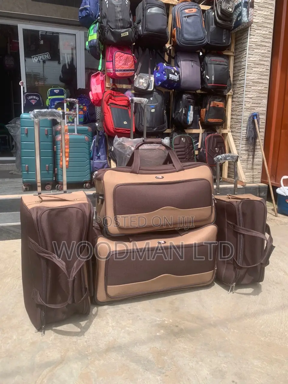 4set Hand Travel Bag With Trolley