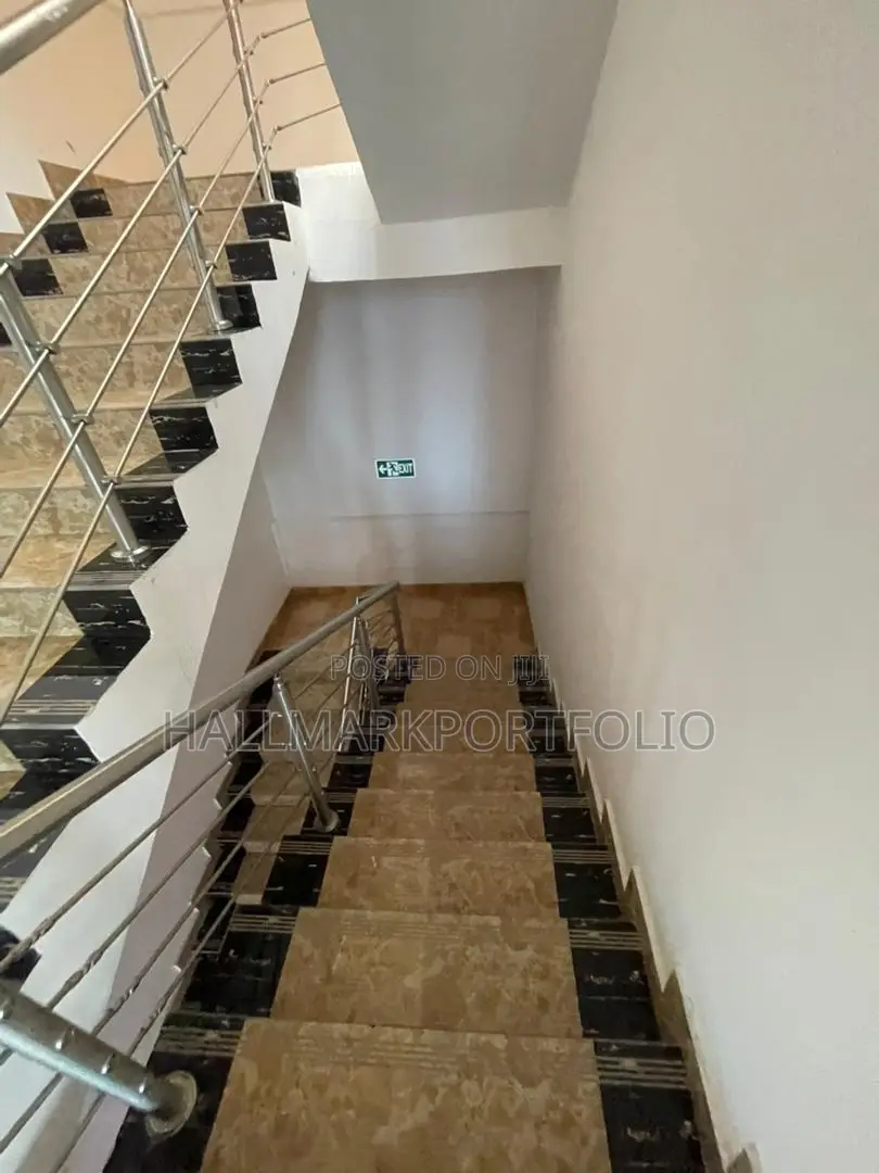 Office Spaces Available 35sqm to 500sqm Tse Addo