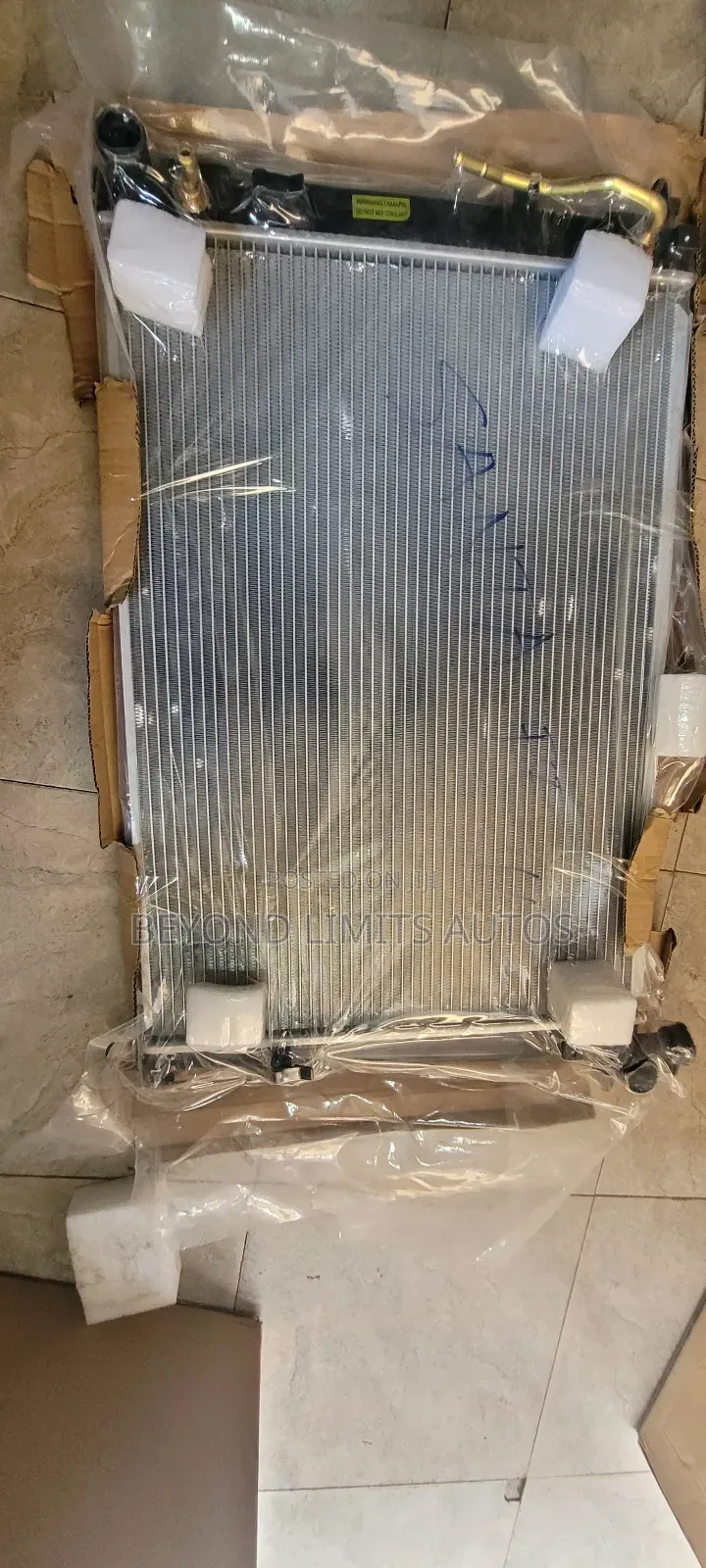 Hyundai Tucson/Ix35 2013,2014,2015,2016,2017 Radiator/Tank