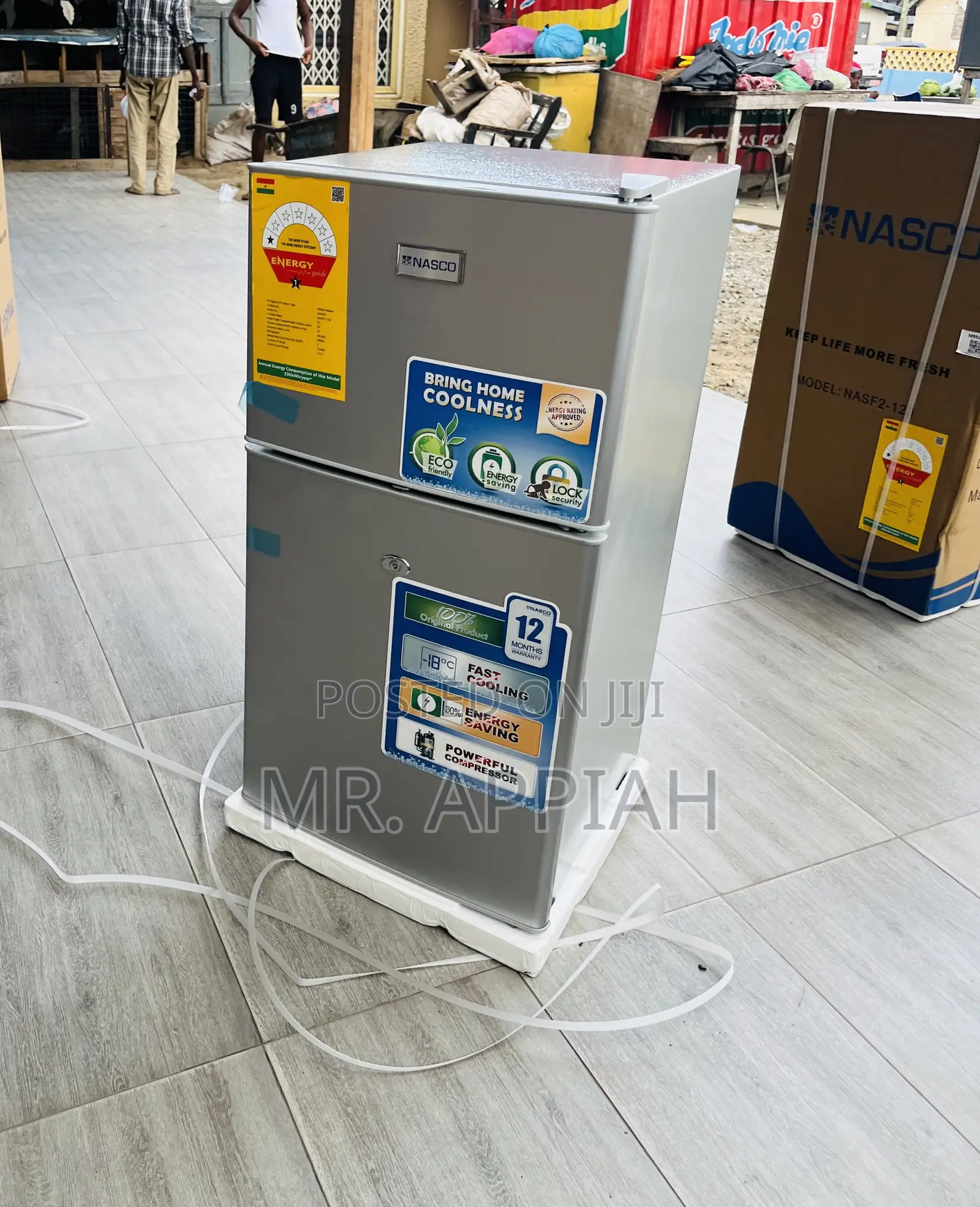 Powerful and Durable Pearl Nas F2-120 Table Top Fridge.
