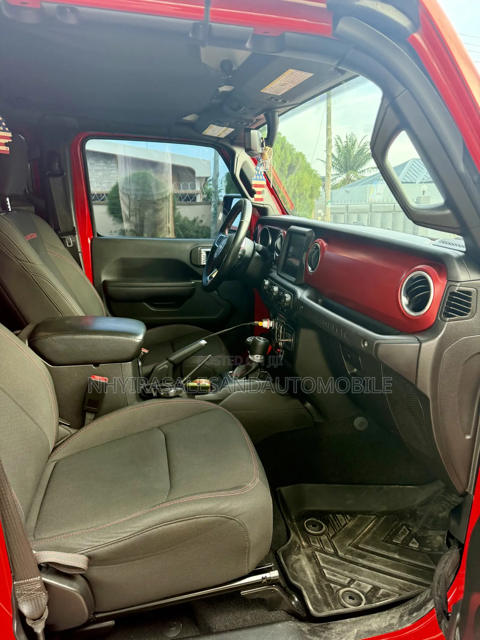 Jeep Wrangler Rubicon 2022 Red