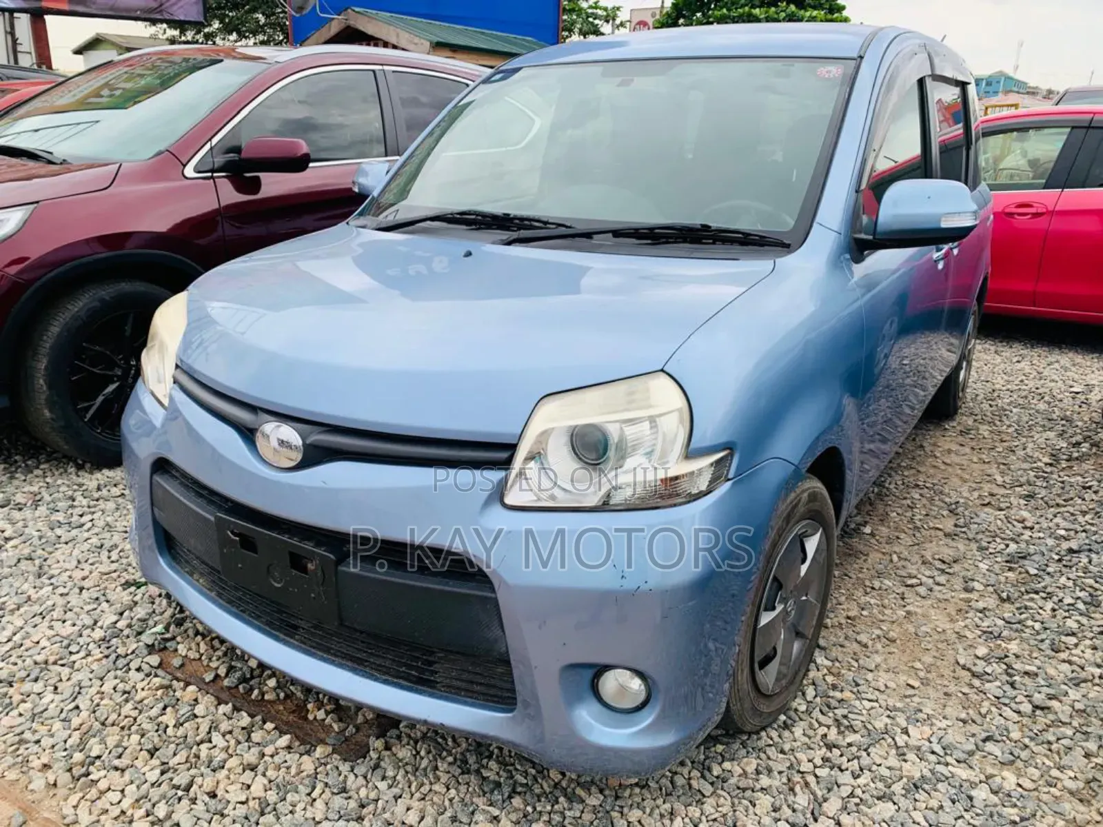 Toyota Sienta 1.5 FWD 2012 Blue