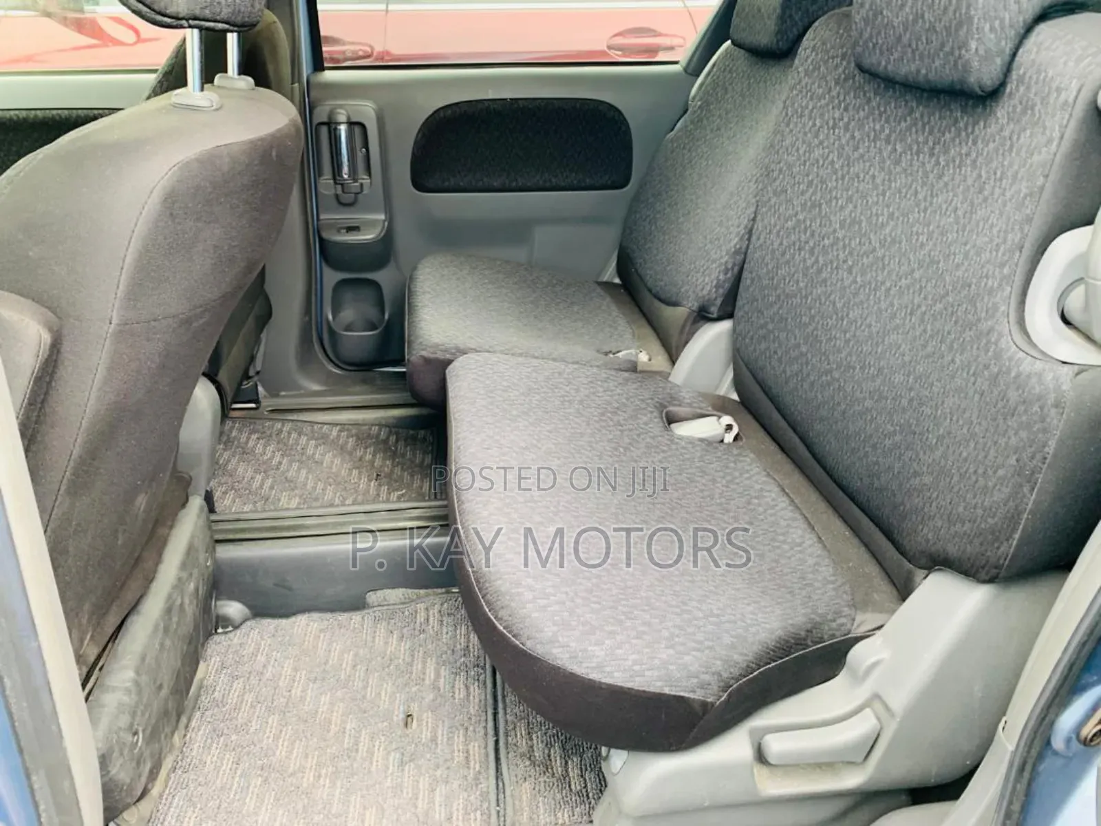 Toyota Sienta 1.5 FWD 2012 Blue