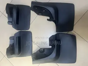 Land Cruiser 80 (With Bumper Surround)