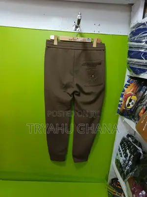 Shop Classic Louis Vuitton Joggers Now At Tryahu, Size 33
