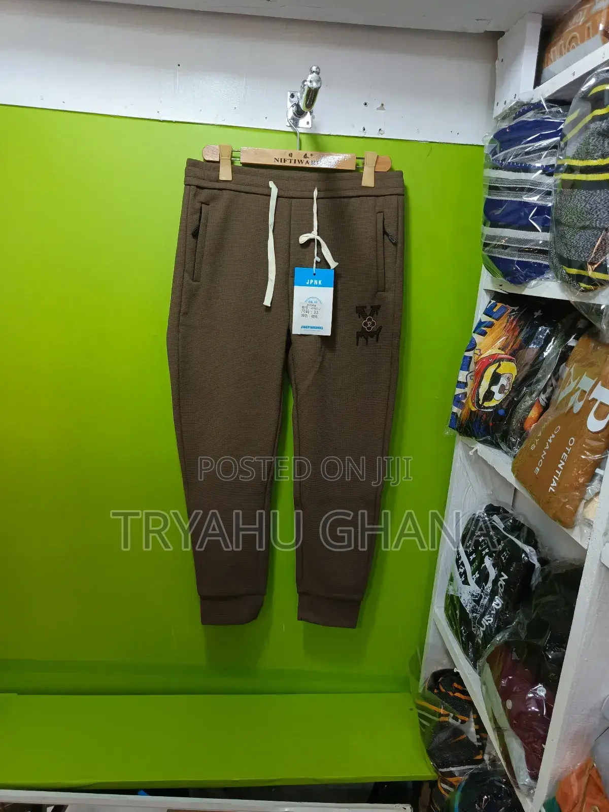 Classic Louis Vuitton Joggers Are Selling At Tryahu, Size 33