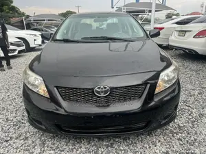 Photo - Toyota Corolla LE 4dr Sedan (1.8L 4cyl 4A) 2010 Black