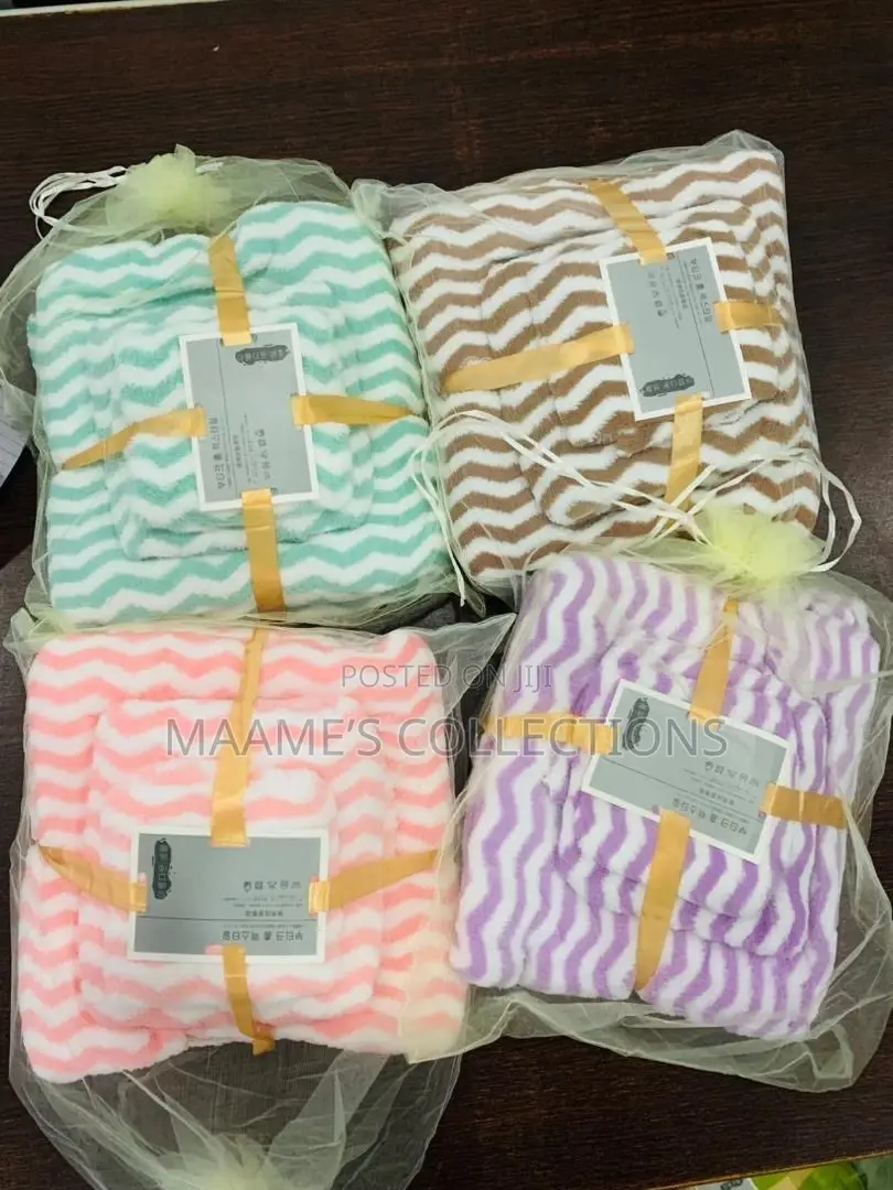 Luxurious Wave Towel Pattern Set ( 3 in 1)