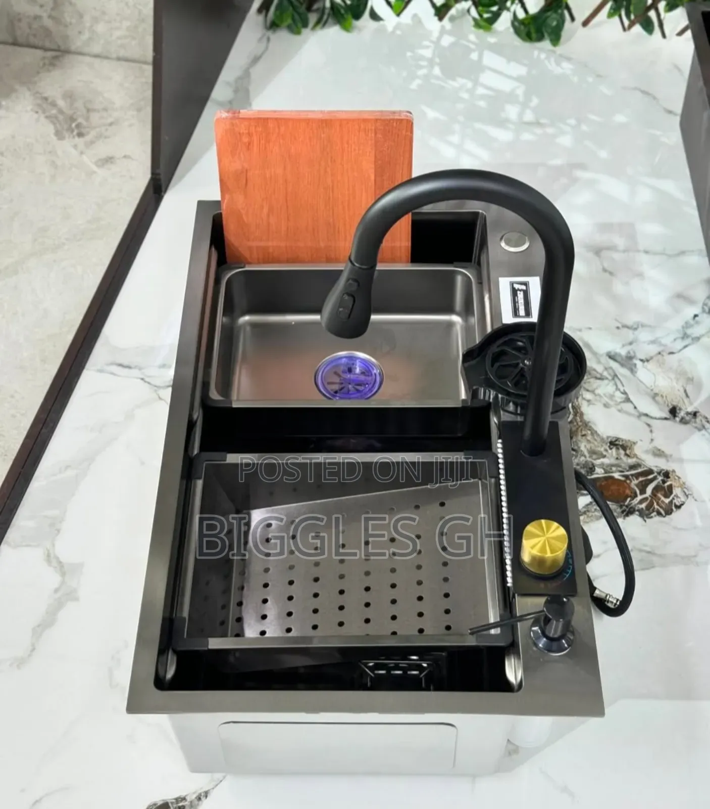 Black Waterfall Cabinet Smart Sink