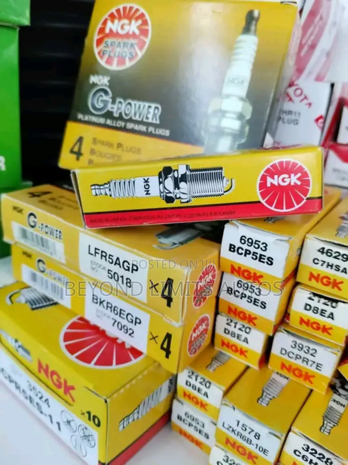 All Kinds of Cars Spark Plug Available