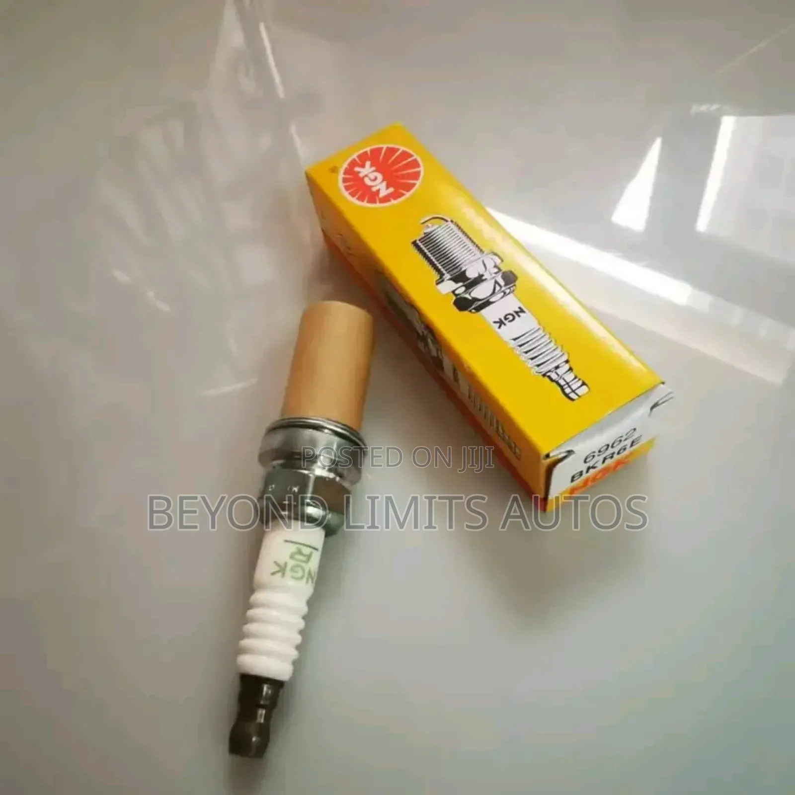 All Kinds of Cars Spark Plug Available