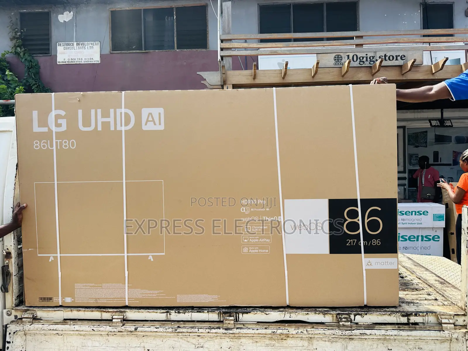 Ultra Modern Slim Uhd Smart Lg 86”Ut8000