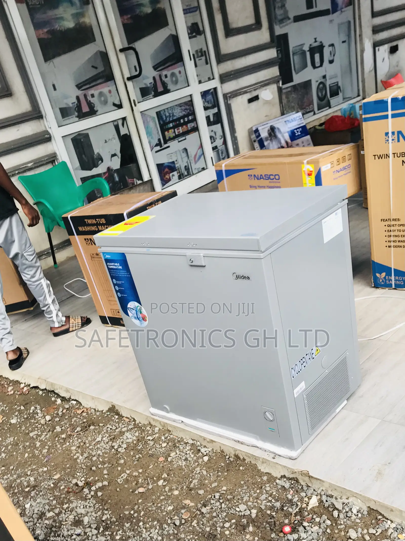 Choose Grey 200 Liters Singledoor Midea Freezer