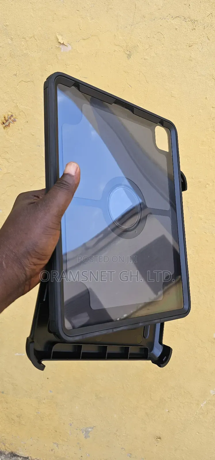 iPad Case With Screen Protector