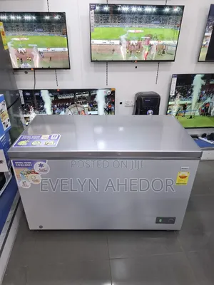 Nasco Chest Freezer With Lock and Key 380 Litres Available