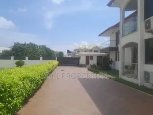 8bdrm House in Dki Properties, Community 25 for sale