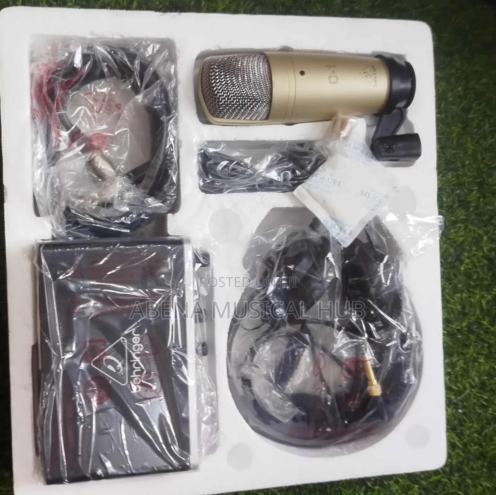 U-Phoria Studio Pro (Full Set)