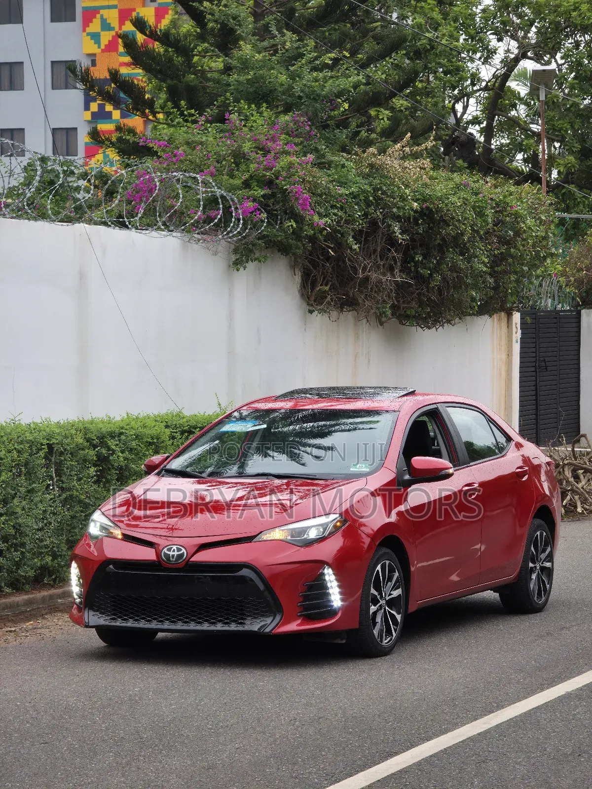 Toyota Corolla SE (1.8L 4cyl 2A) 2018 Red