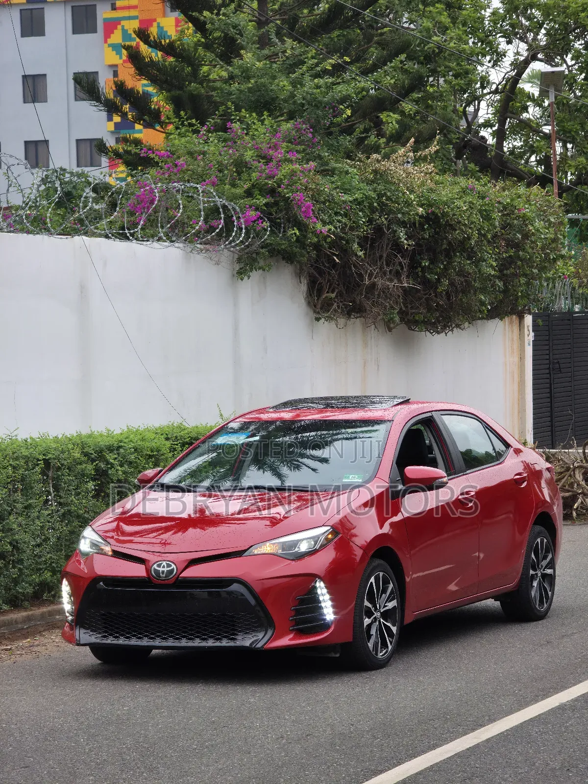 Toyota Corolla SE (1.8L 4cyl 2A) 2018 Red