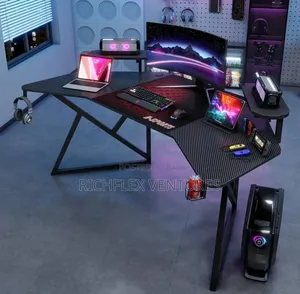 Extra Large Gaming / Office/Studio Desk/Workstation