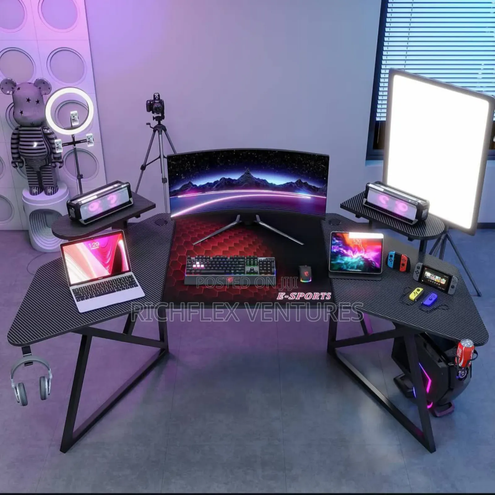 Extra Large Gaming / Office/Studio Desk/Workstation