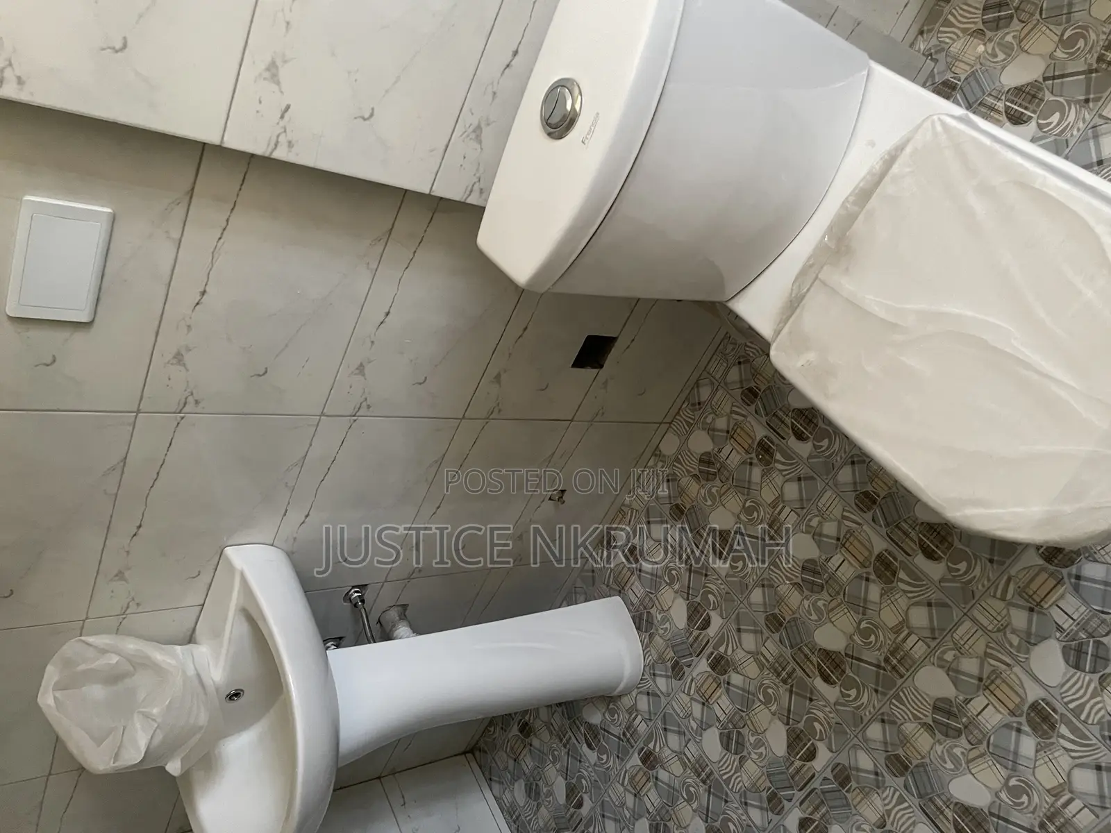 Furnished 2bdrm Apartment in Justice Estate, Old Barrier for rent