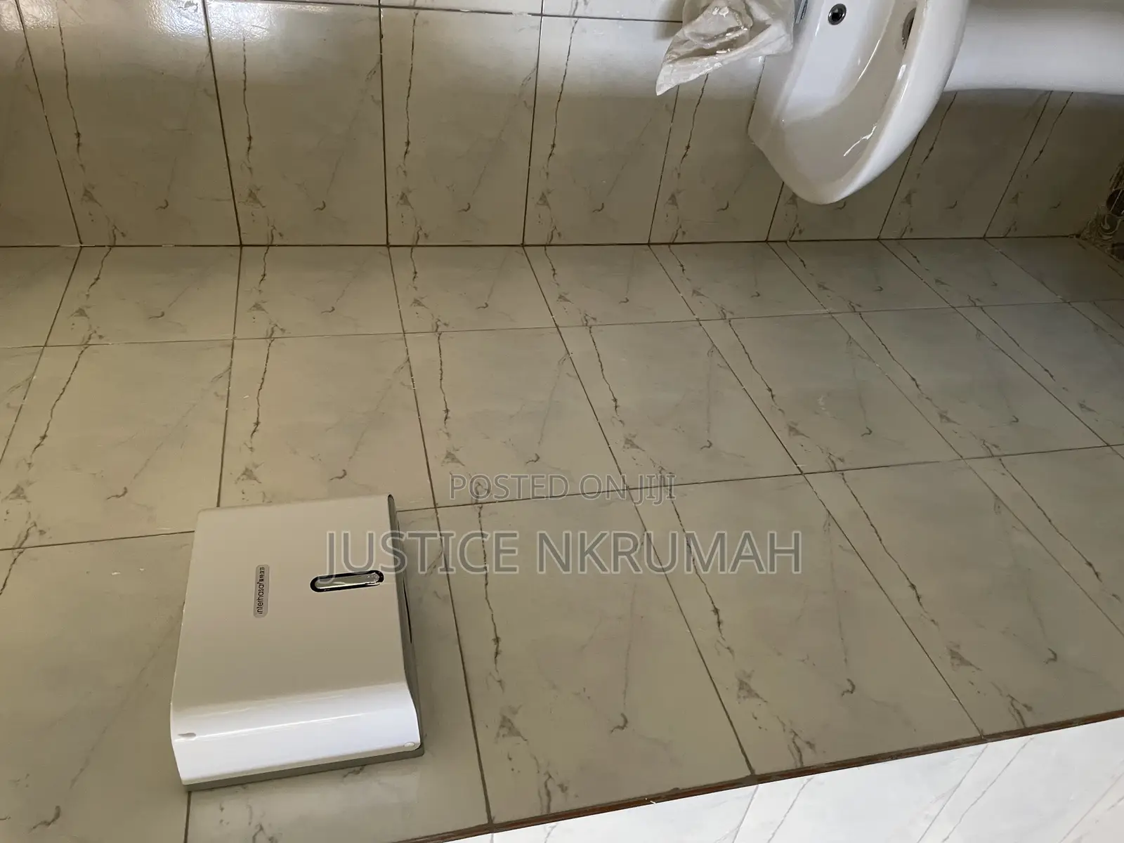 Furnished 2bdrm Apartment in Justice Estate, Old Barrier for rent