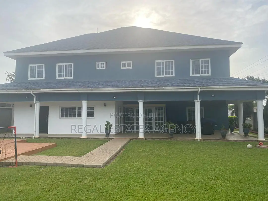 5bdrm House in Oyarifa Aburi Road for sale