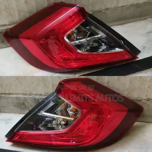 Honda Civic 2016,2017,2018 Tail Light/Back Pair