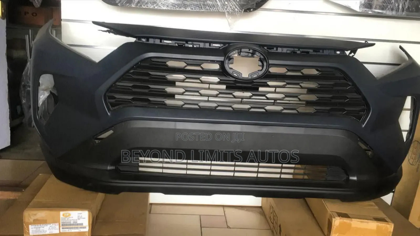 Toyota Rav4 2019,2020,2021,2022 Complete Front Bumper