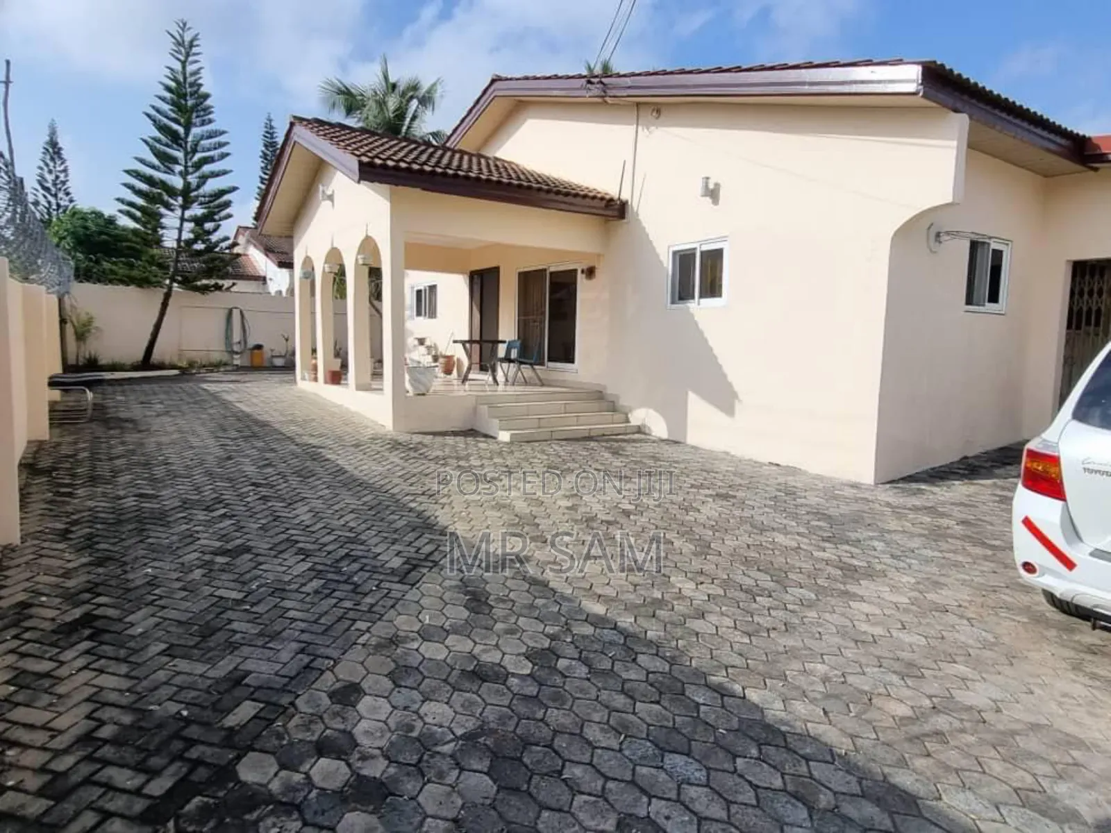 3bdrm House in Spintex Manet for sale