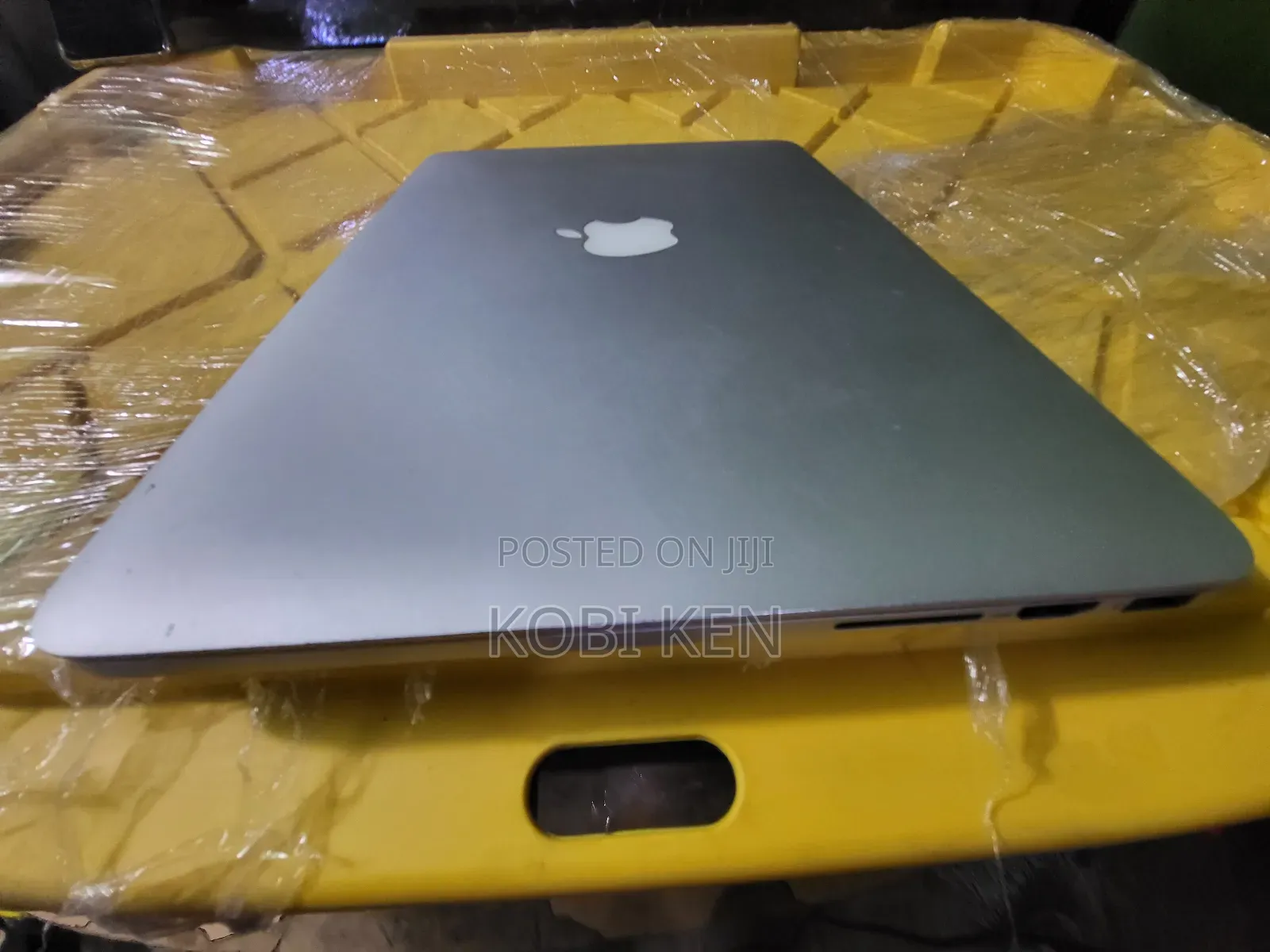 Laptop Apple MacBook Pro 2015 8GB Intel Core i5 SSD 256GB