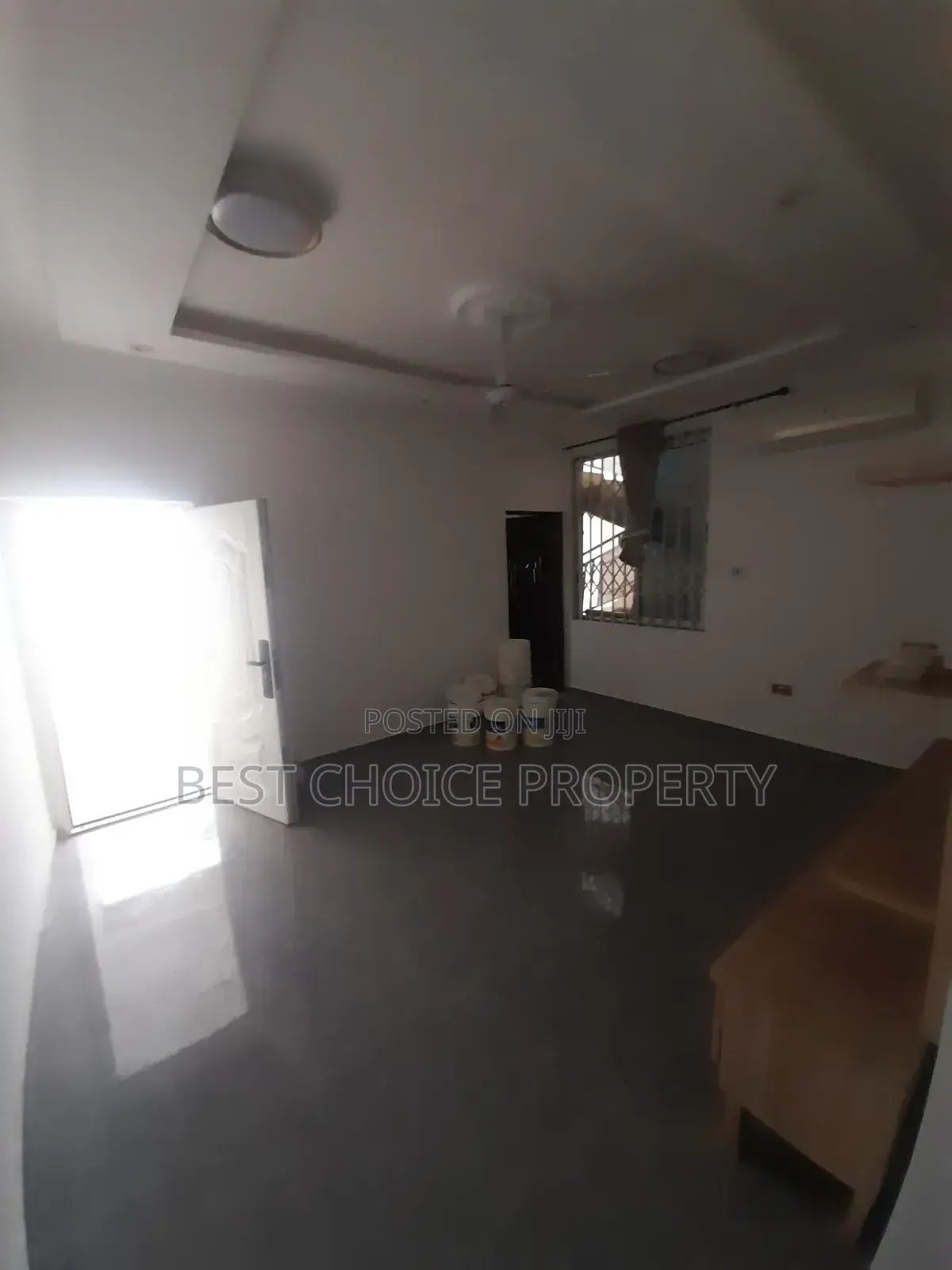 1bdrm Apartment in Lakeside Estate for rent